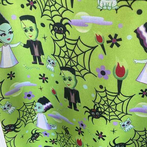 Green Spooky pinup Kreepsville dress - Picture 5 of 7